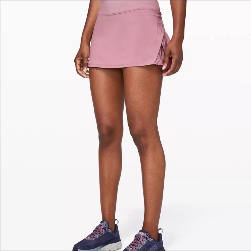 Lululemon Play of the pleats skirt in vintage mauve